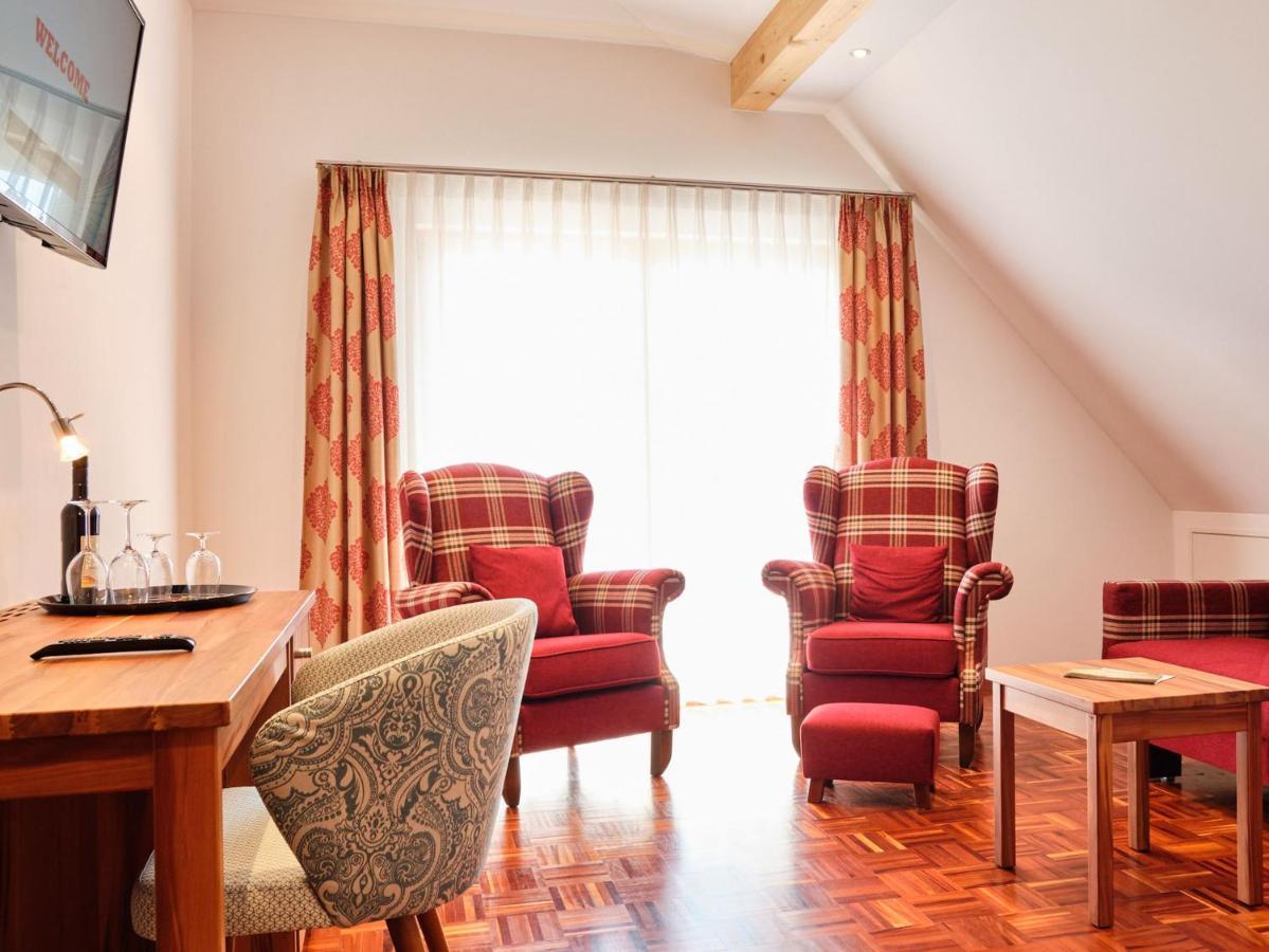 Hotel Hornstein - Weingut, Vinothek & Gastronomie Nonnenhorn Kültér fotó