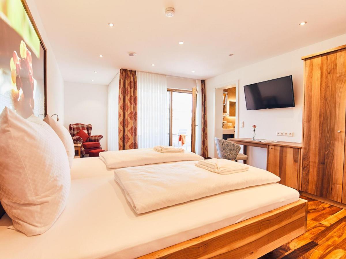 Hotel Hornstein - Weingut, Vinothek & Gastronomie Nonnenhorn Kültér fotó