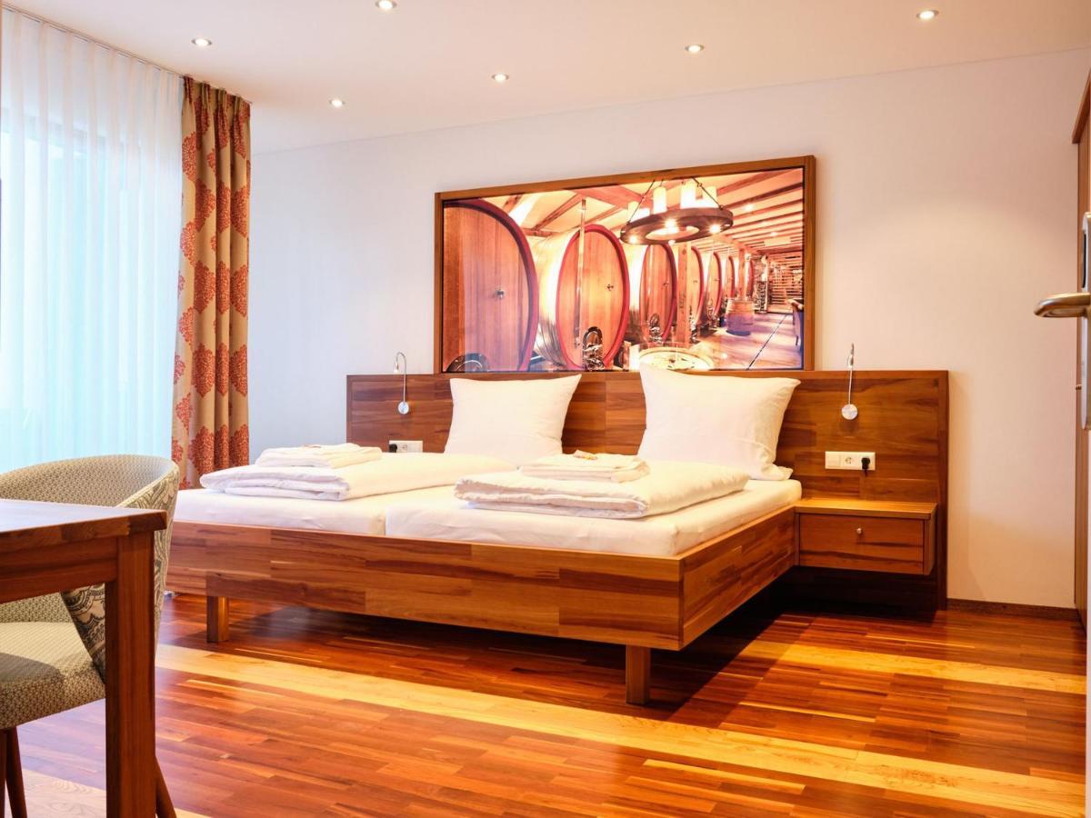 Hotel Hornstein - Weingut, Vinothek & Gastronomie Nonnenhorn Kültér fotó