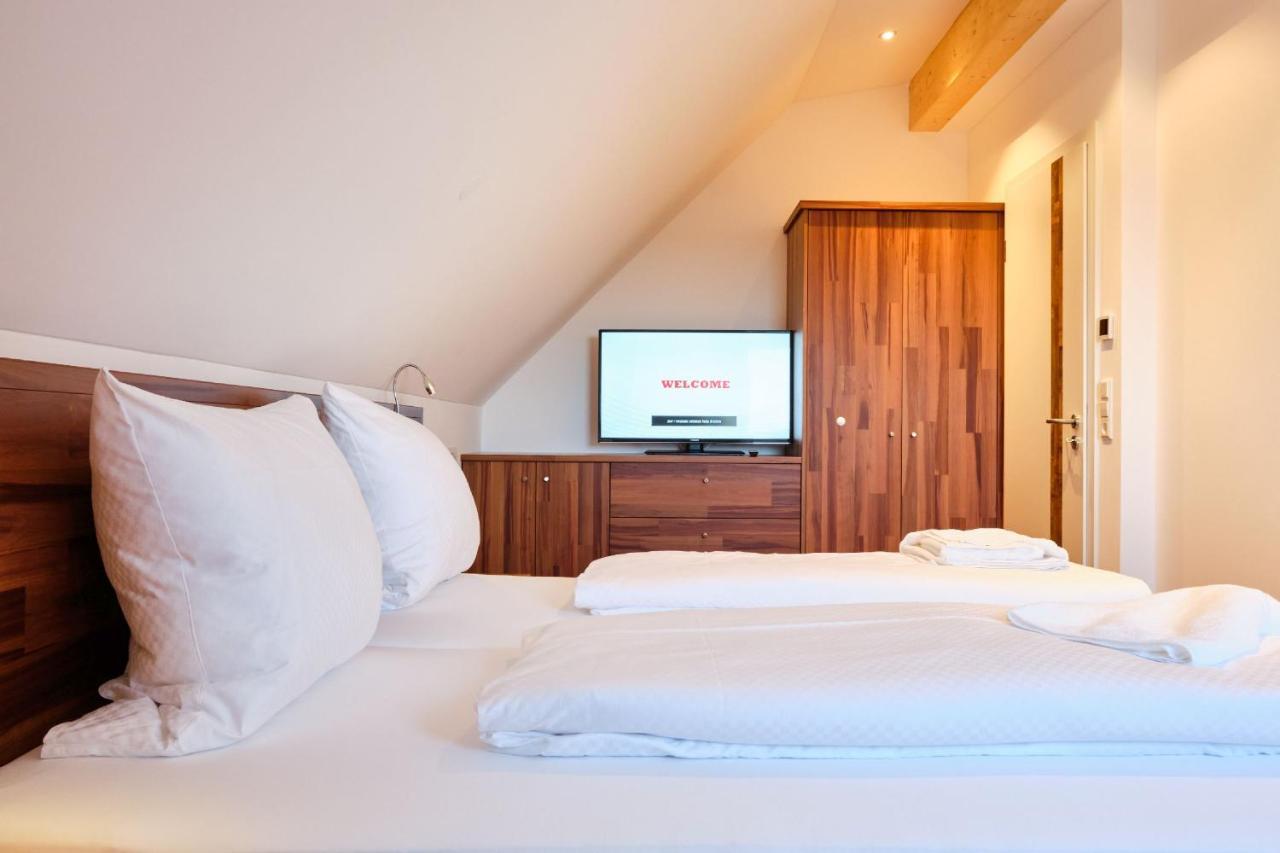Hotel Hornstein - Weingut, Vinothek & Gastronomie Nonnenhorn Kültér fotó